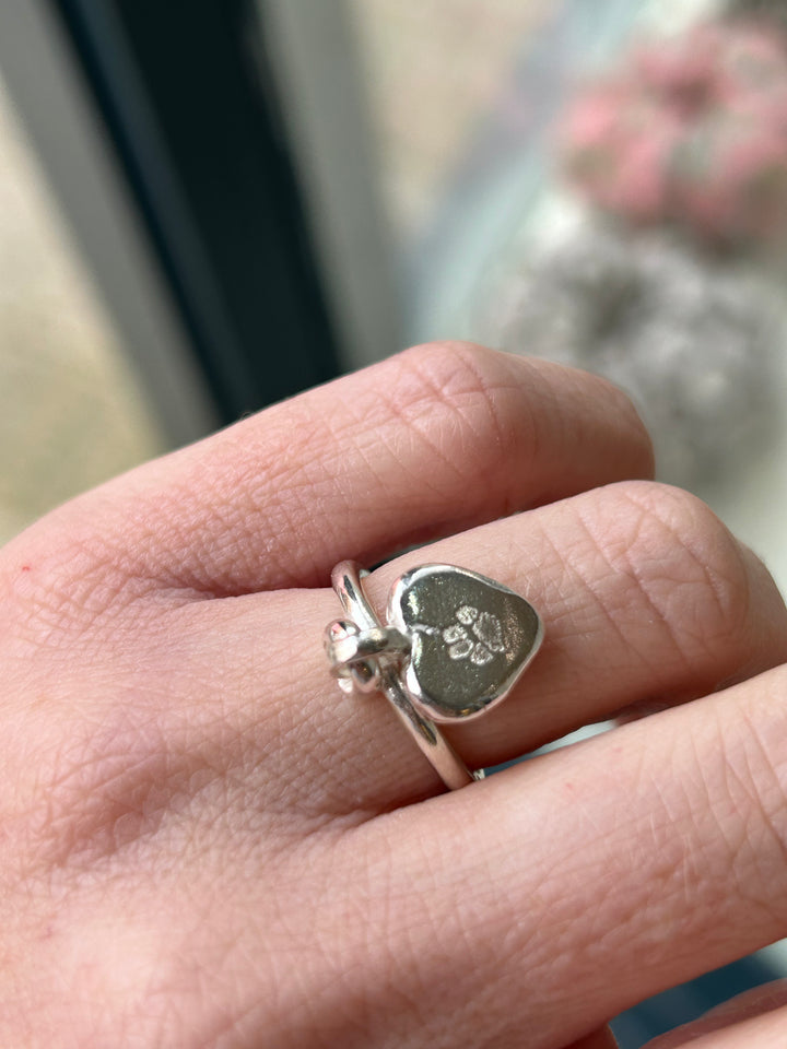 PAWPRINT LOVE HEART DANGLE RING