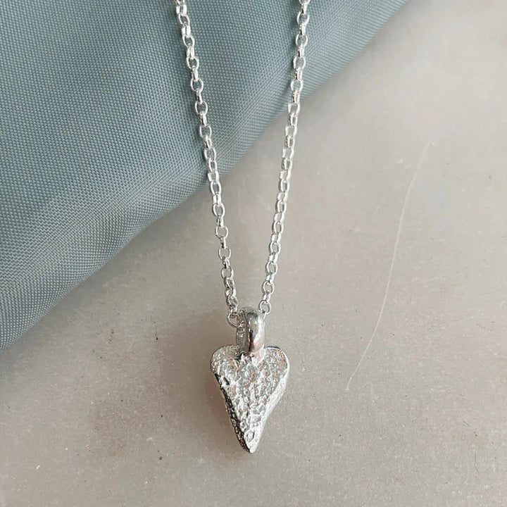 MOLTON ASHES HEART CHARM NECKLACE