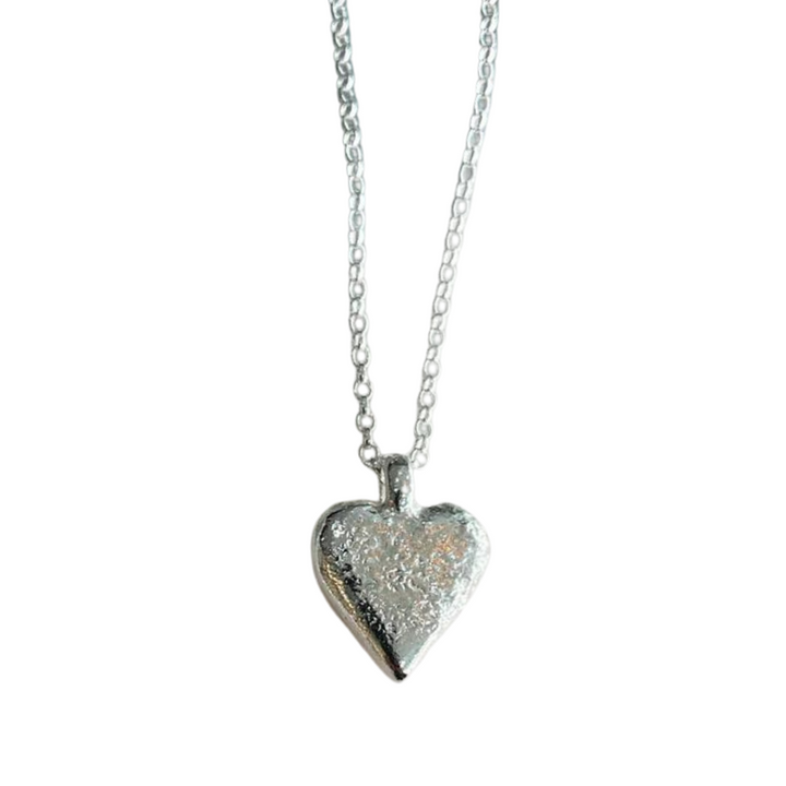 MOLTON ASHES LARGE HEART NECKLACE