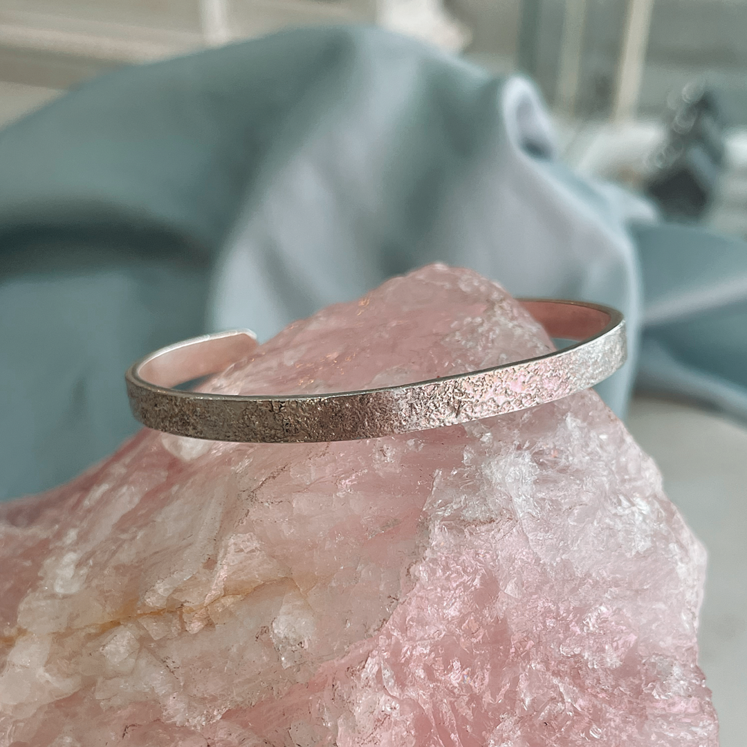 MOLTON ASHES CUFF BANGLE